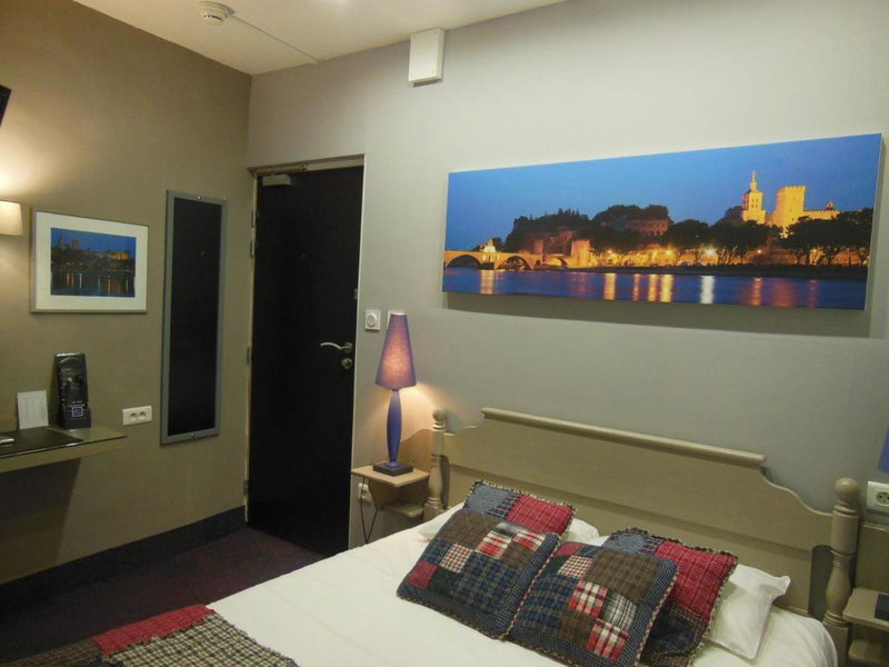 Logis Hôtel Le Glacier, Orange, France
