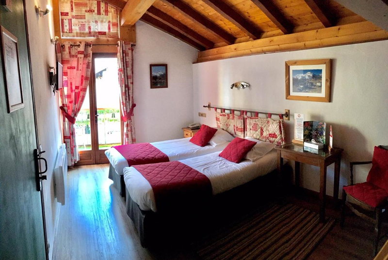 Hôtel Restaurant Angival - Chambres et Appartement, Bourg-Saint-Maurice, France