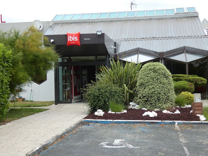 Hôtel ibis Saintes, Saintes, France