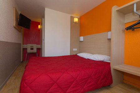Premiere Classe Chantilly Sud-Luzarches, Chaumontel, France