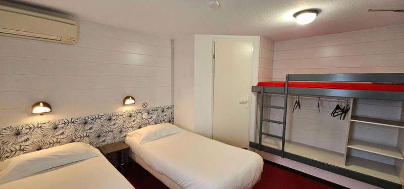 Brit Hotel Essentiel Albi Parc des Expos, Le Sequestre, France