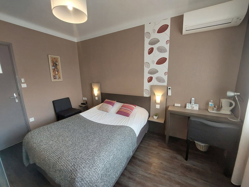 Logis Hôtels - Chez Terrassier - Hôtel et Restaurant, Vaissac, France