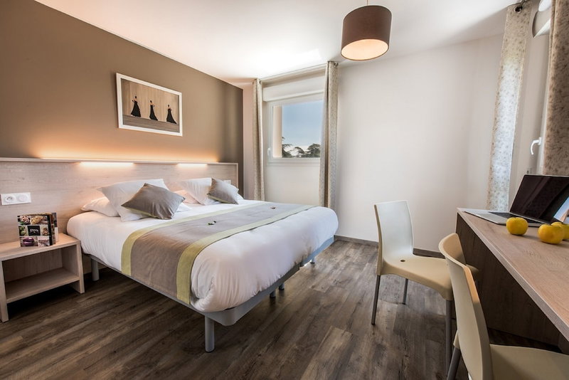 Hôtel Grand Parc, Gex, France