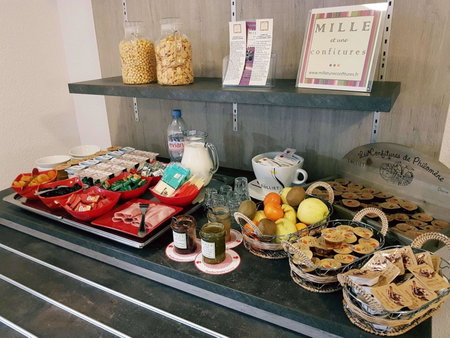 Brit Hotel Essentiel Tours Nord, Tours, France