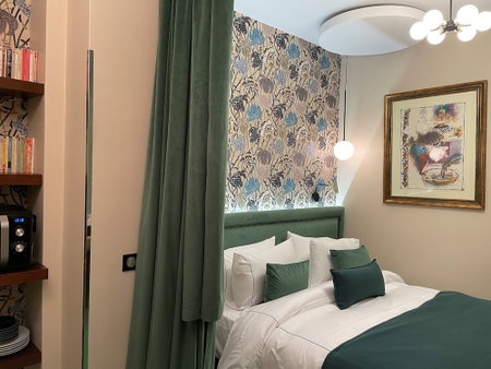 Hôtel 33 Marbeuf, Paris, France