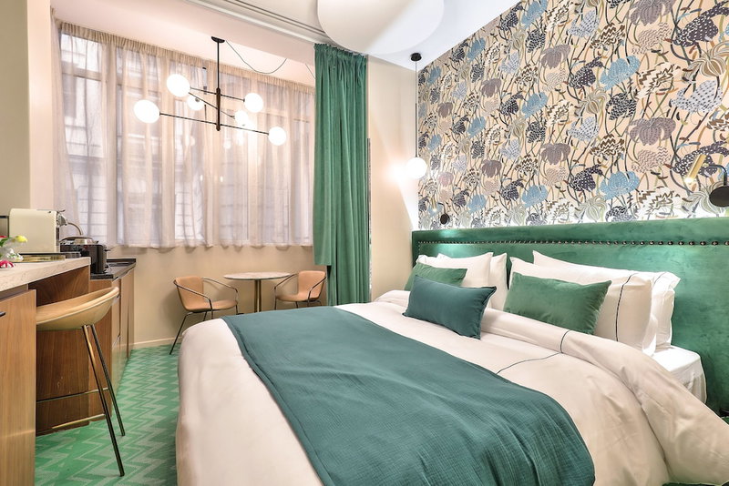 Hôtel 33 Marbeuf, Paris, France