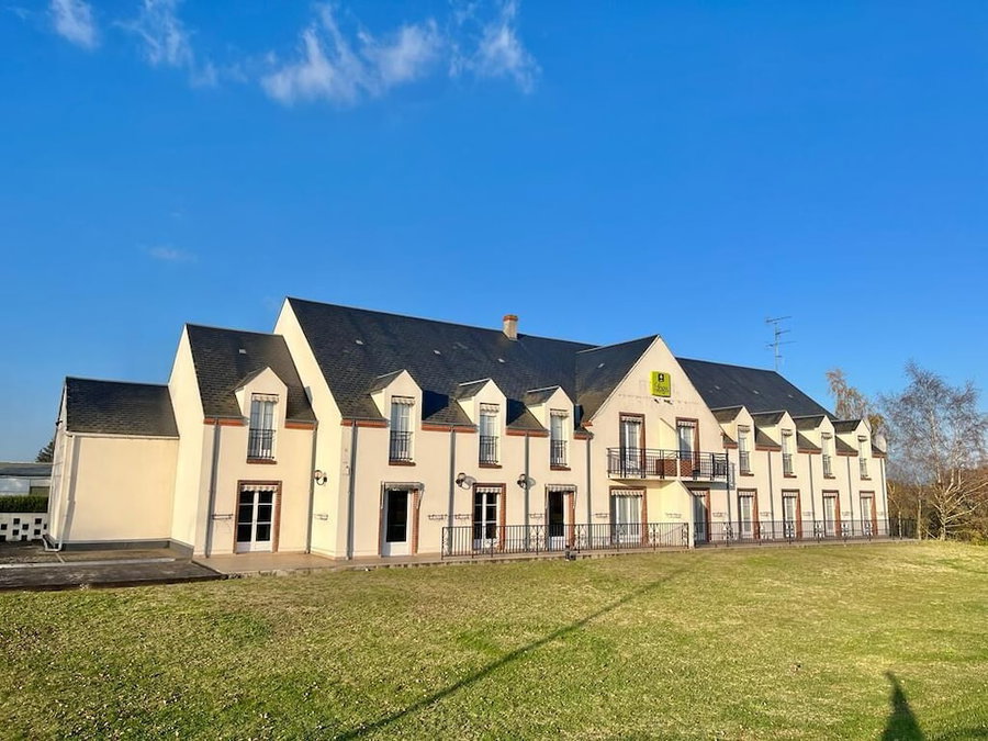 Logis Hôtel Sully le Château, Saint-Père-sur-Loire, France