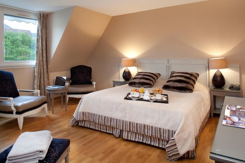 Logis Hotel Le Parc & Spa, Saint-Hippolyte, France
