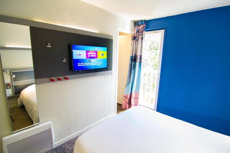 Kyriad direct Trappes, Trappes, France