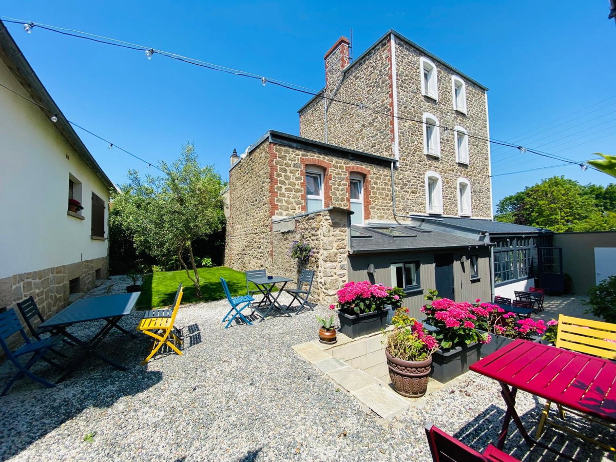 Hotel · Hotel Saint-Michel, Dinard