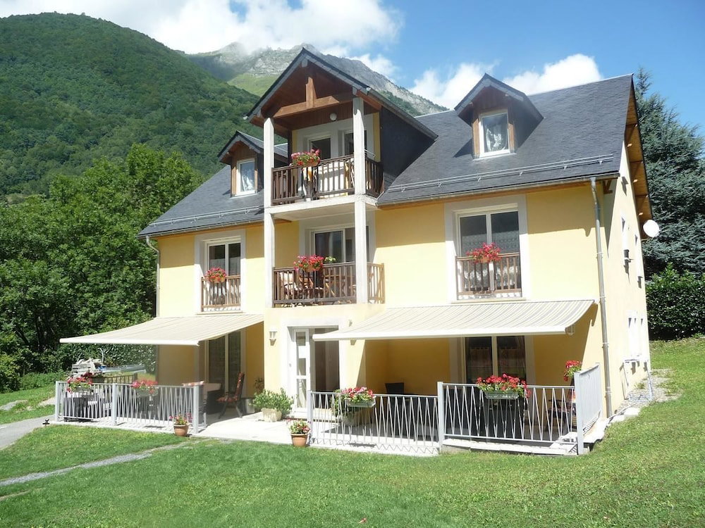Hotel · Chambres d'Hôtes La Balaguère, Cauterets