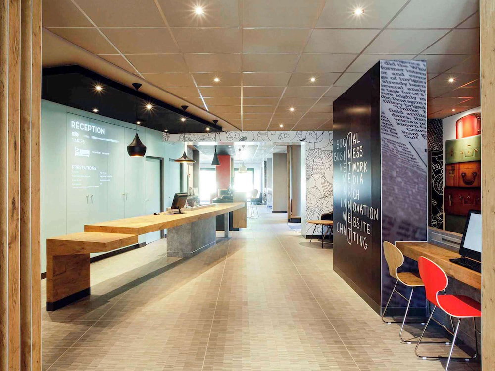 Hotel · ibis Hyères Centre, Hyères