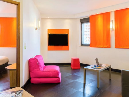 ibis Styles Romans Valence Gare Tgv, Alixan, France