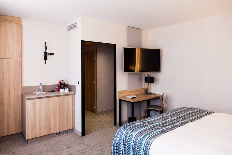 Logis Hotel Relais Saint Jacques, Coings, France