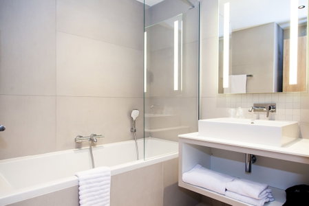 Logis Hotel Relais Saint Jacques, Coings, France