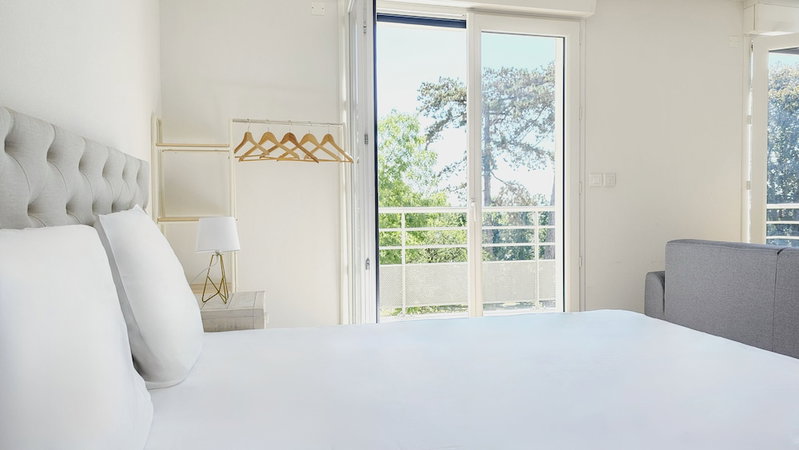 ZENAO Appart'hotel Nevers, Nevers, France