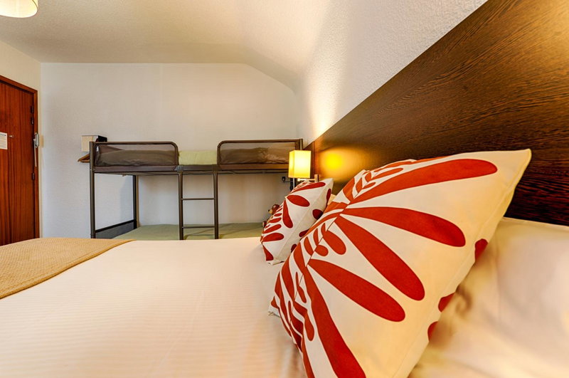 Hotel Le Branhoc - Brit Hotel Auray, Auray, France