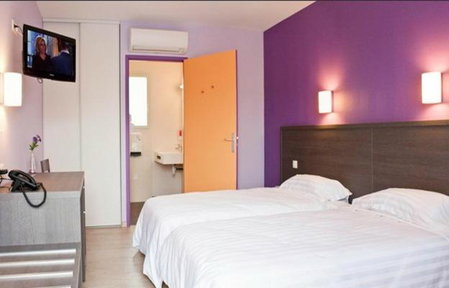 Hôtel Cantal Cottages, Saint-Georges, France
