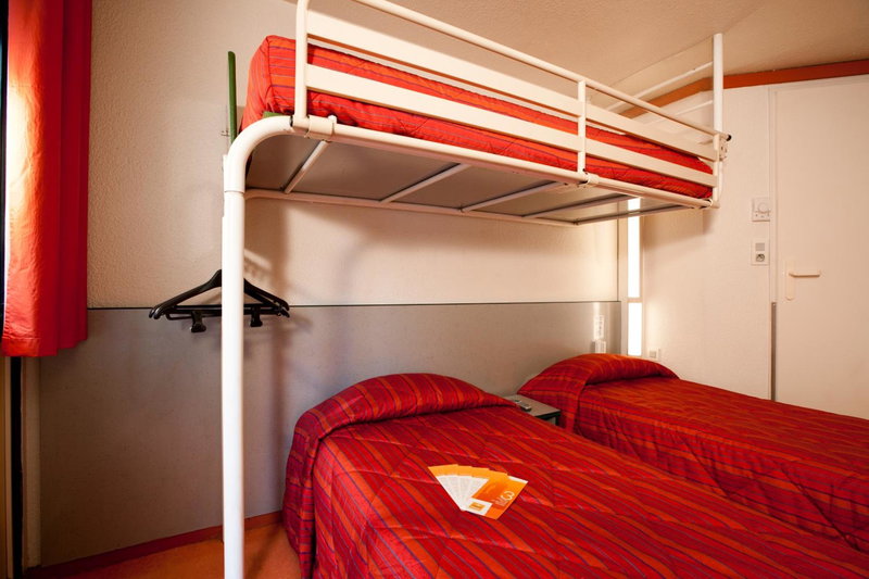 Premiere Classe Lille Sud - Douai Cuincy, Cuincy, France