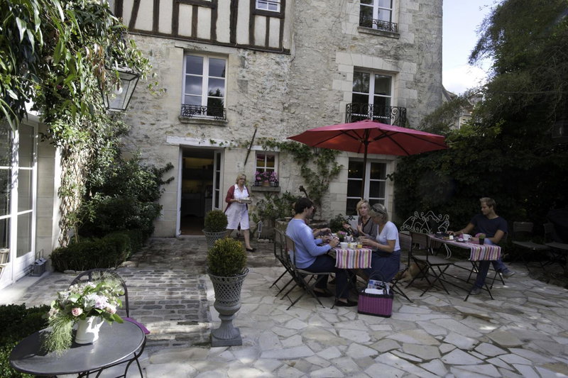 Côté Jardin - Chambres d'hôtes, Senlis, France