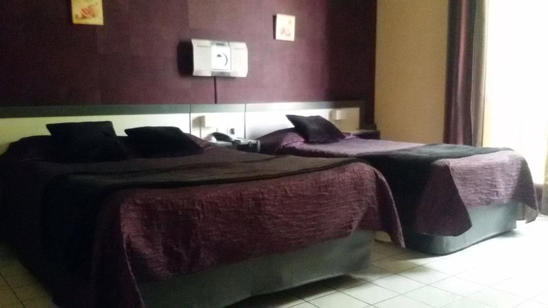 Hotel Médicis, Roussillon en Isere, France