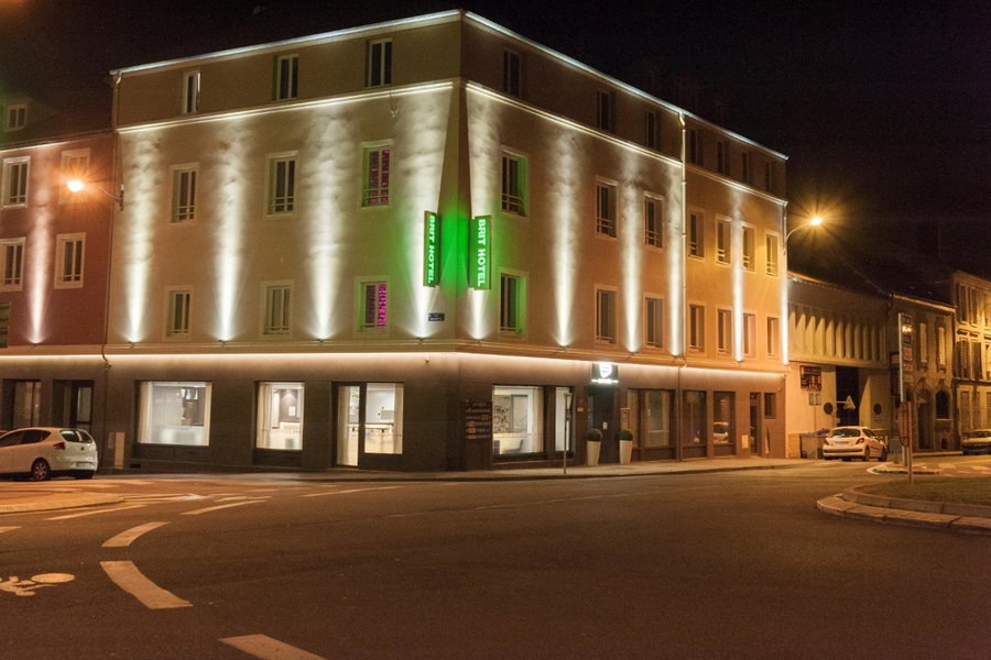 Brit Hotel Mâcon Centre Gare, Mâcon, France