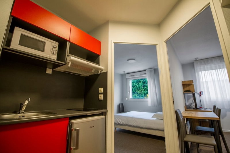 KOSY Appart’Hôtels – Le Champ de Mars, Reims, France
