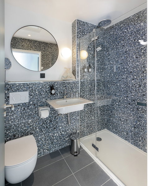 Hôtel Corneille - Entrée autonome, réception en ligne -Encore Mieux, Tours, France