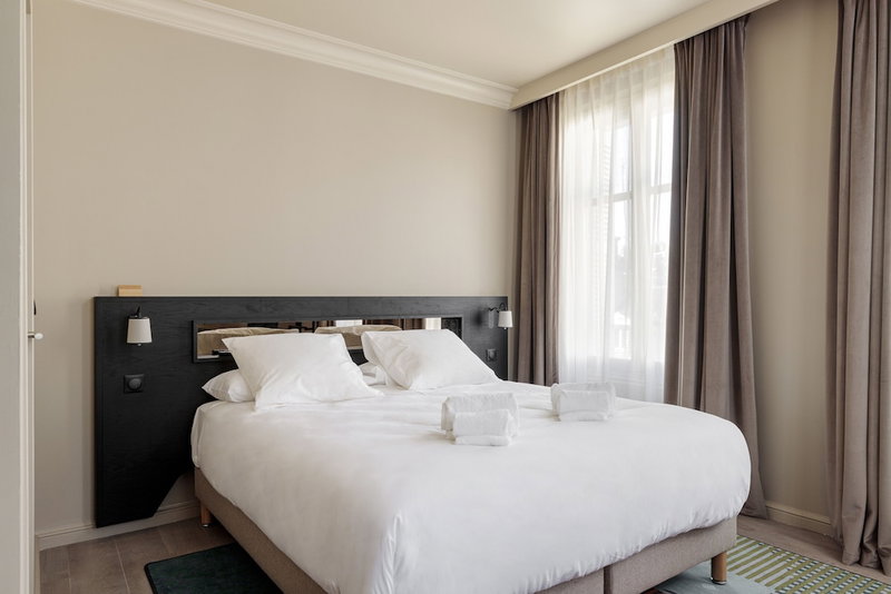 Hôtel Corneille - Entrée autonome, réception en ligne -Encore Mieux, Tours, France