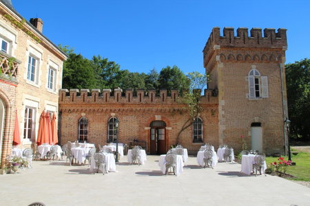 Hostellerie Du Château Les Muids, La Ferté-Saint-Aubin, France