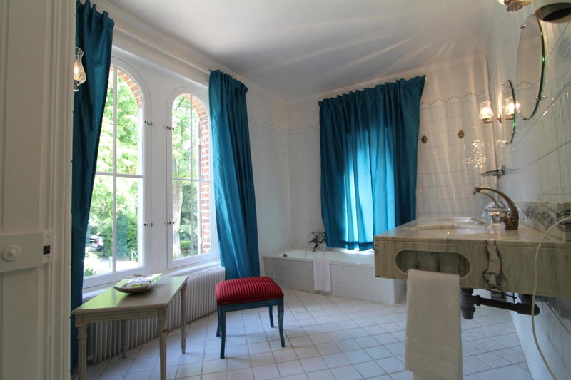 Hostellerie Du Château Les Muids, La Ferté-Saint-Aubin, France
