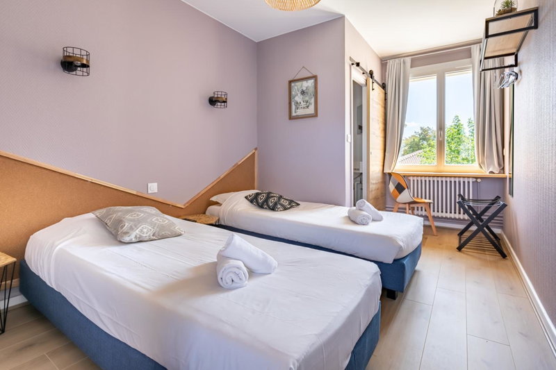 Hotel Les Vieux Acacias, Queyrac, France