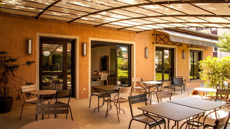 Hotel Les Amandiers, Tournon-sur-Rhône, France