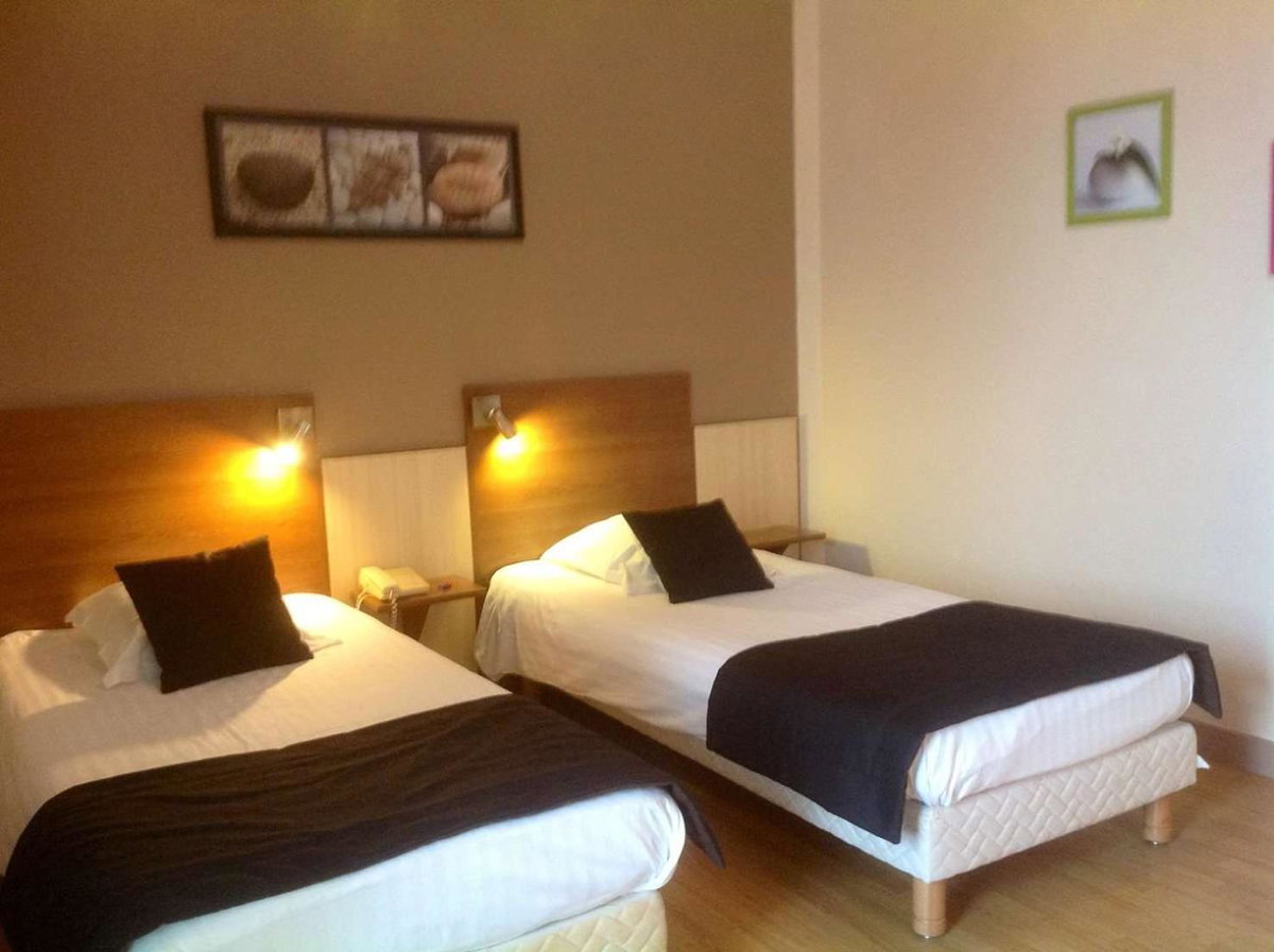 Hotel · Brit Hotel Magdalena, Varennes Vauzelles