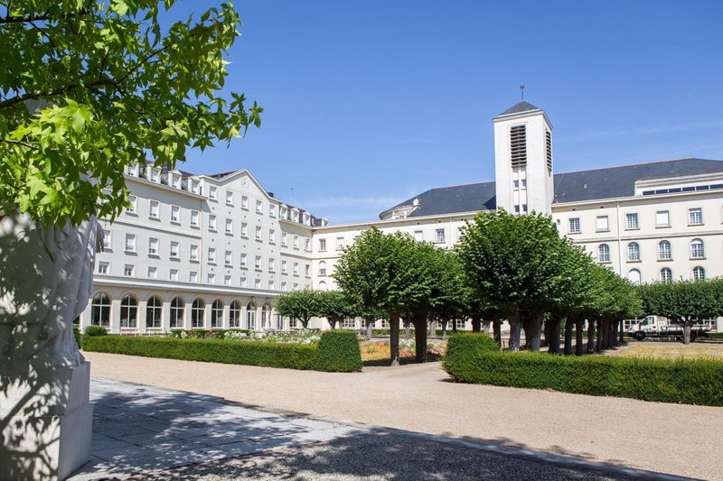 Hostellerie Bon Pasteur, Angers, France