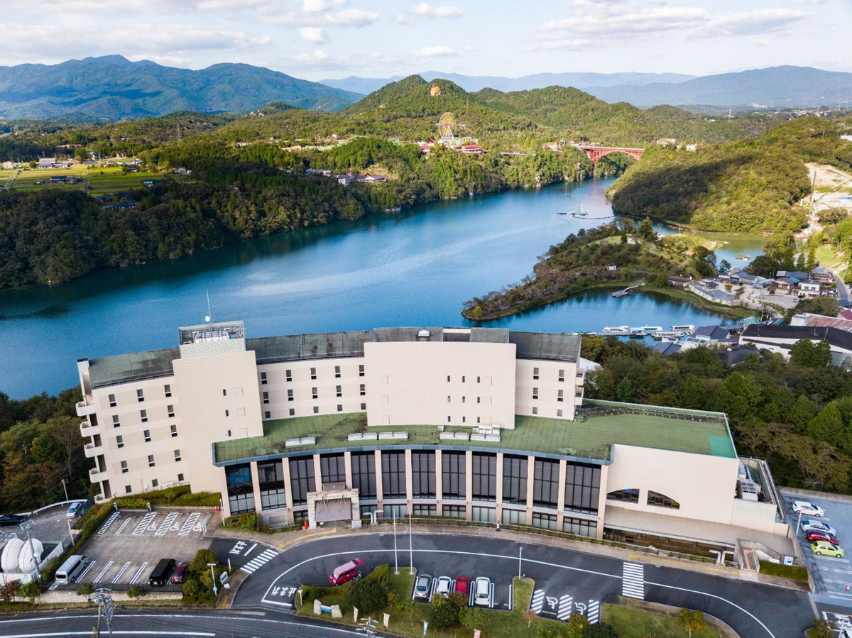 Hotel · Enakyo Onsen Hotel Yuzuriha, Ena