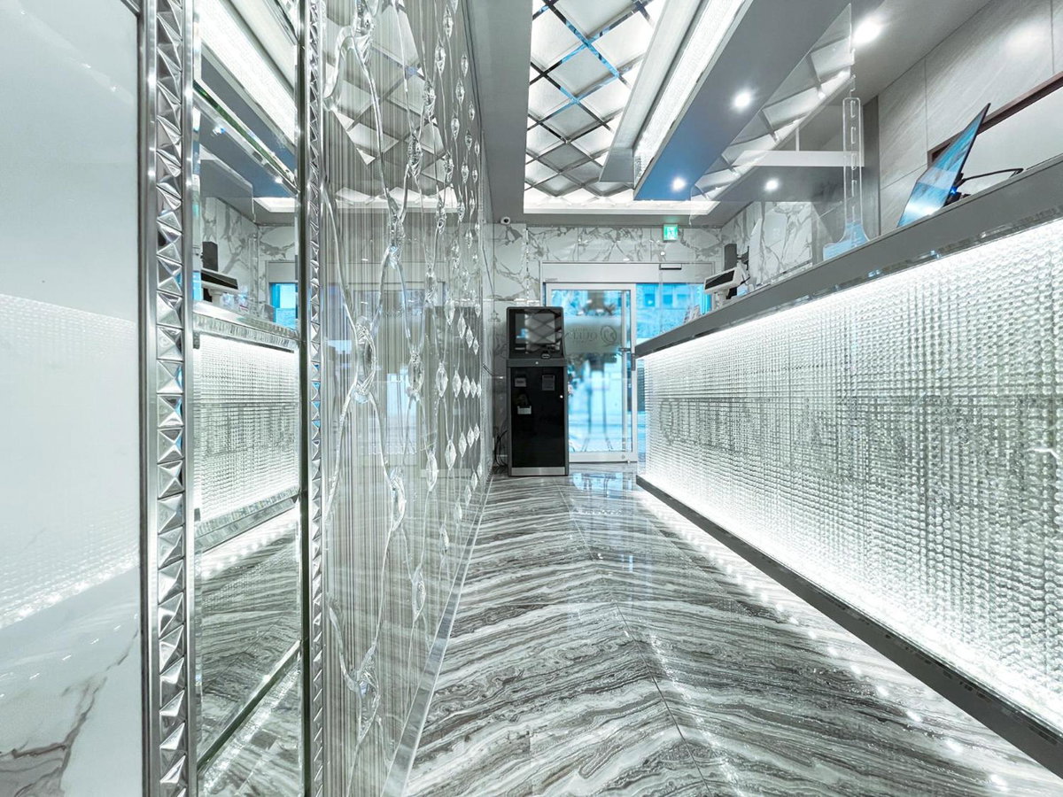 Hotel QUEEN ANNEX, Japan