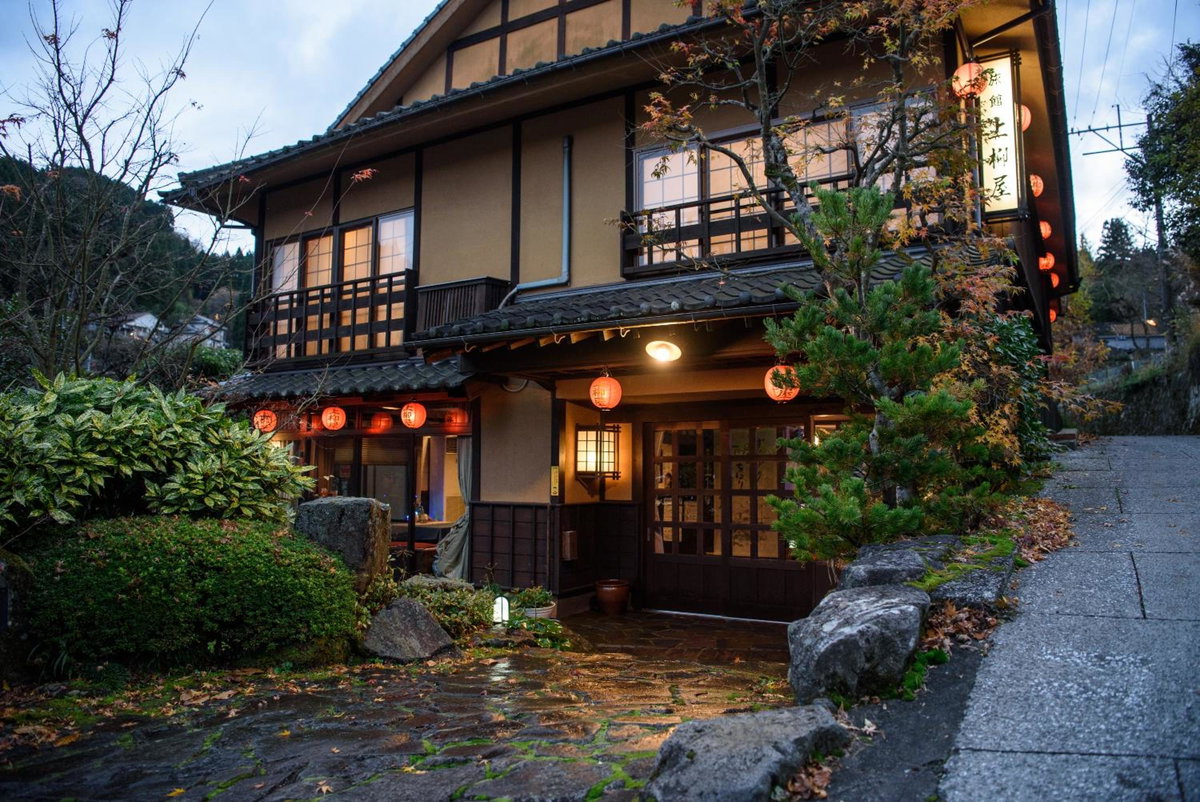 Yunohira Kamiyanagiya, Japan