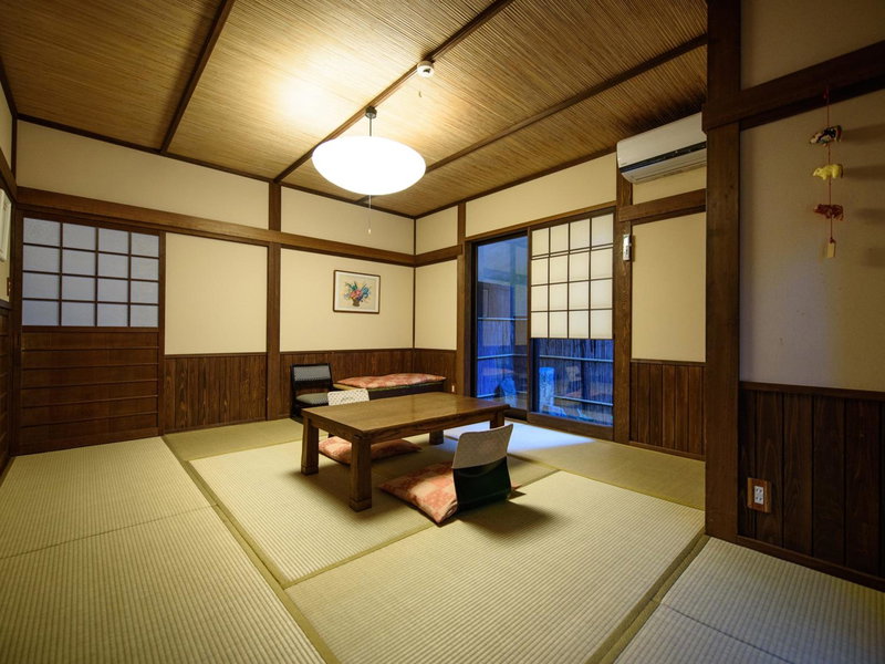 Yunohira Kamiyanagiya, Yufu, Japan