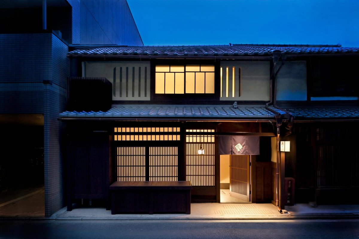 Kyo no Ondokoro MARUTAMACHI #7, Japan