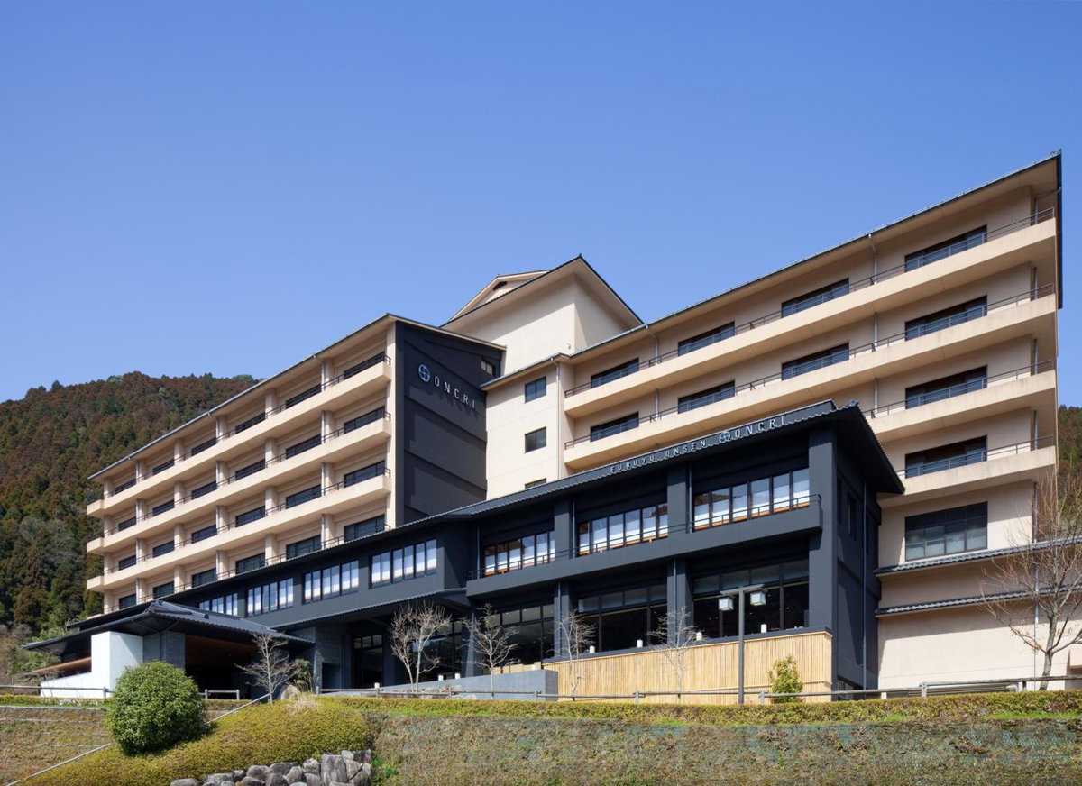 Furuyu Onsen Oncri, Japan