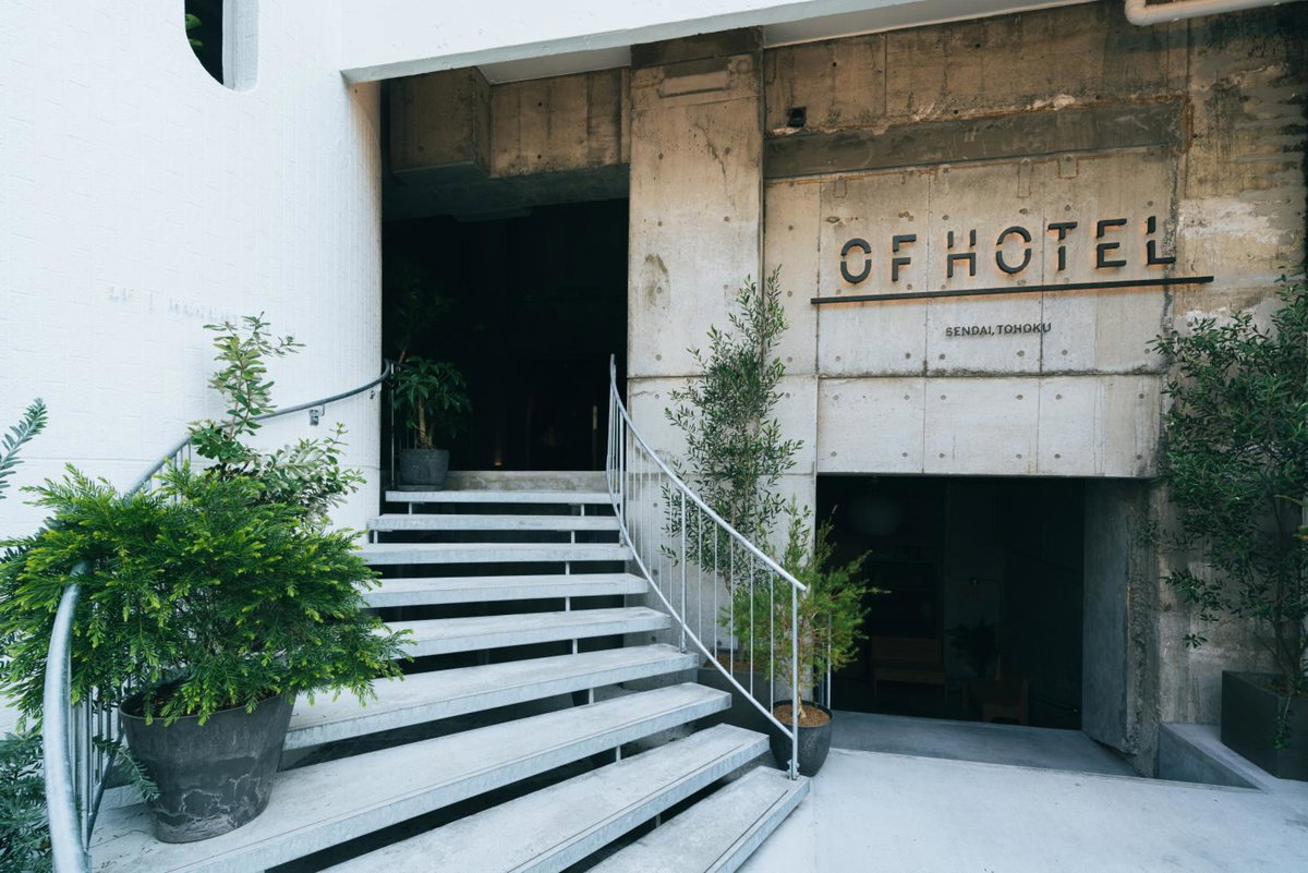 Of Hotel, Japan