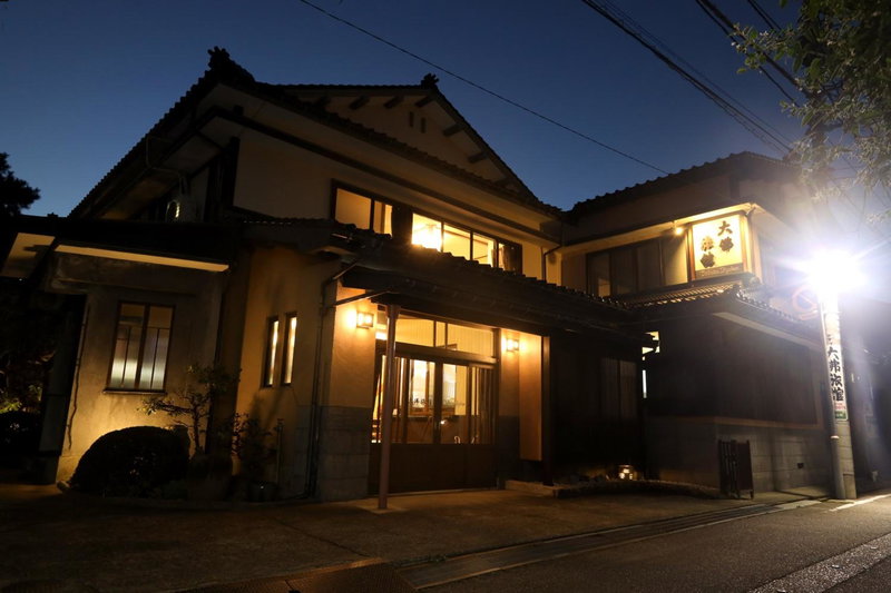 Daibutsu Ryokan, Takaoka, Japan