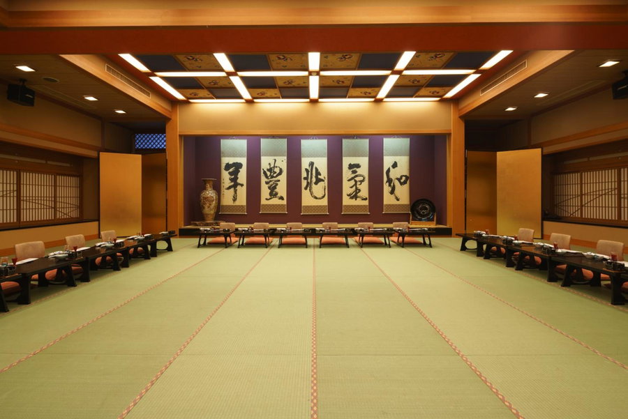 Hotel Hoho "A hotel overlooking the Echigo Plain and the Yahiko mountain range" formerly Hotel Oohashi Yakata-no-Yu, Niigata, Japan