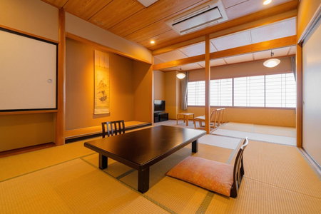 Hotel Hoho "A hotel overlooking the Echigo Plain and the Yahiko mountain range" formerly Hotel Oohashi Yakata-no-Yu, Niigata, Japan