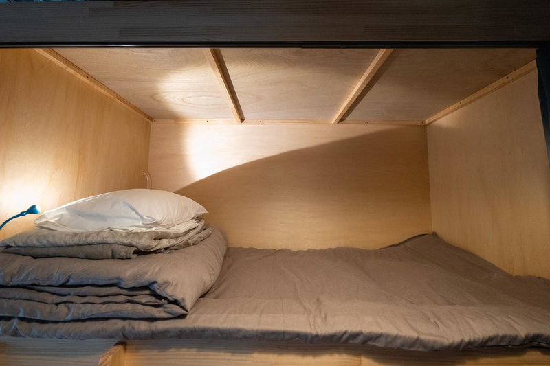 Kamp Houkan-cho Backpacker's Inn & Lounge, Okayama, Japan