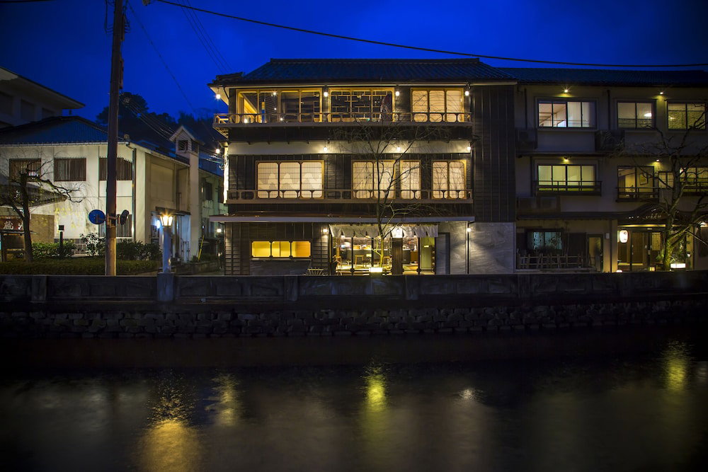 Sumihei Bettei Tokitotoki, Japón