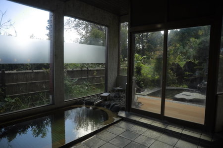 Kutsurogian, Minami Uonuma, Japan