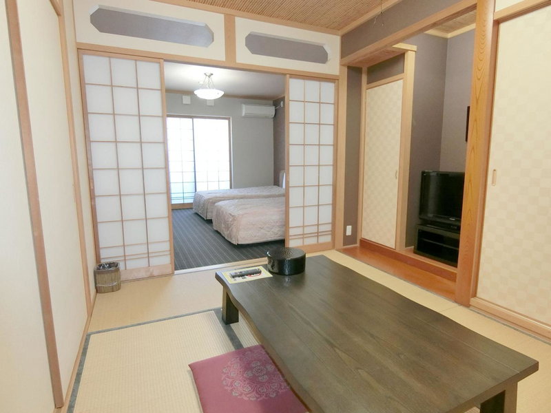 Yurakuan Miyazaki, Miyazaki, Japan