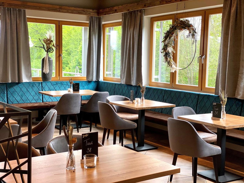Landhotel Heimathenhof, Heimbuchenthal, Germany
